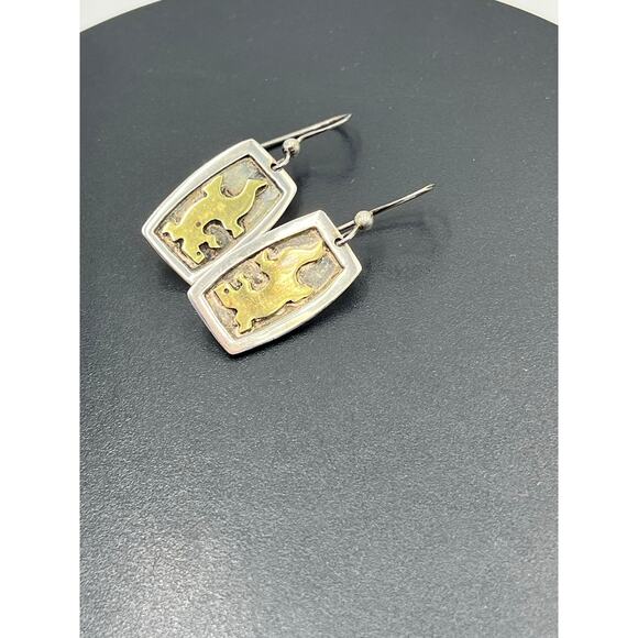 Far Fetched Vintage Southwestern Sterling Silver Two Tone Gecko Dangle Earrings - Picture 4 of 10